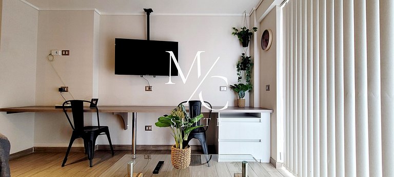 Apart Estudio central, Cowork Wifi y Streaming