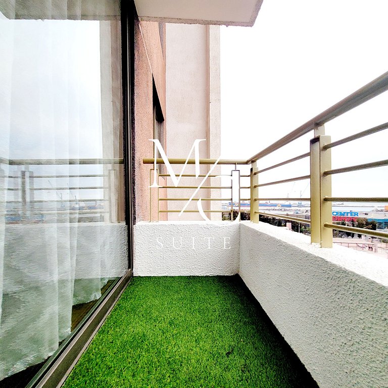 Central, vista mar, parking y factura