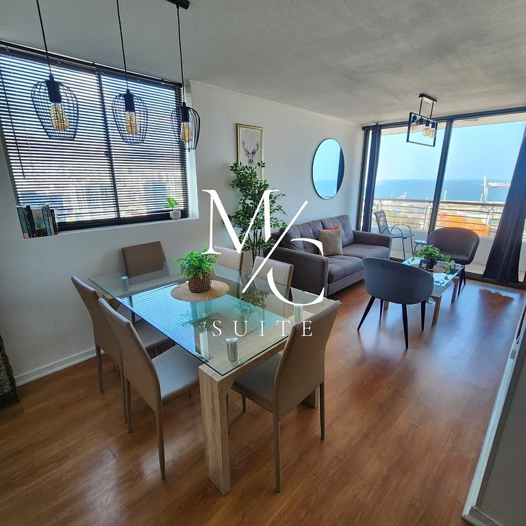 Céntrico, amplio y vista al mar