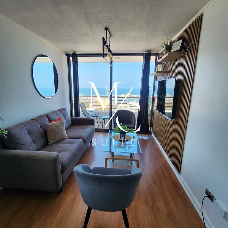 Amplio con panoramica vista al mar.