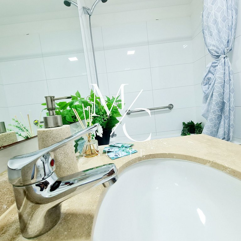 Amplio y con increible vista al Mar. Parking, Wifi