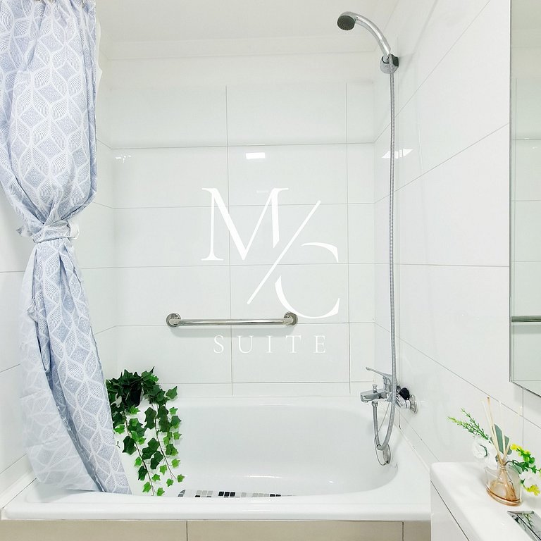 Amplio y con increible vista al Mar. Parking, Wifi