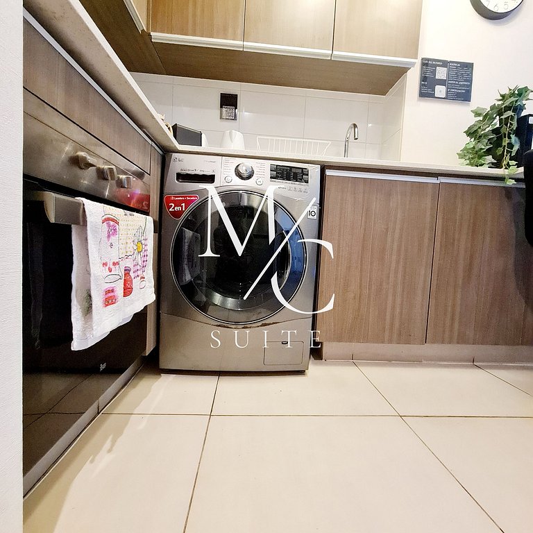 Exclusivo, piso 8, vista al mar, parking y factura